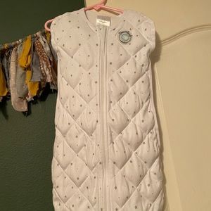 Brand new Dreamland baby sleep swaddle/sleep sack. Never worn!